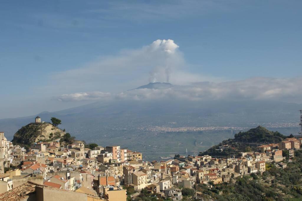 Palazzo Vitrano - Tourist Apartment Catania-Fontanarossai nemzetközi repülőtér Kültér fotó