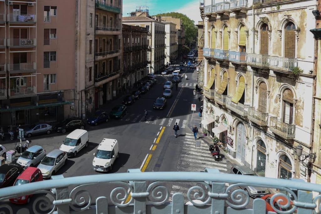 Palazzo Vitrano - Tourist Apartment Catania-Fontanarossai nemzetközi repülőtér Kültér fotó